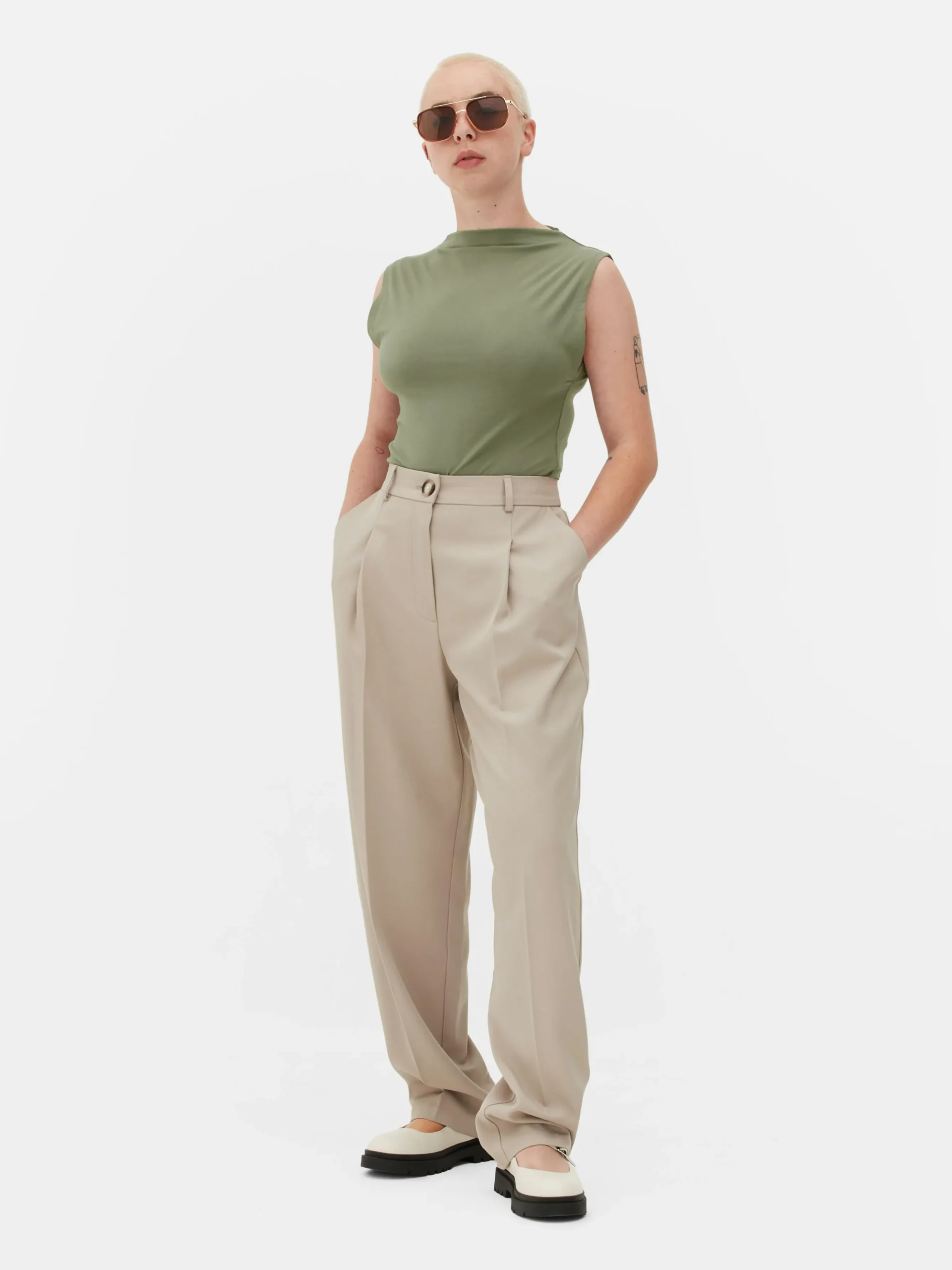 Body S/ Mangas Gola Subida