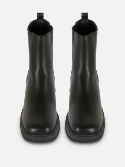 Botas Chelsea Tacão