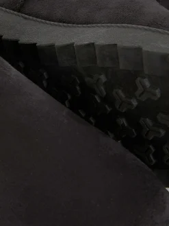 Botins Imitação Camurça