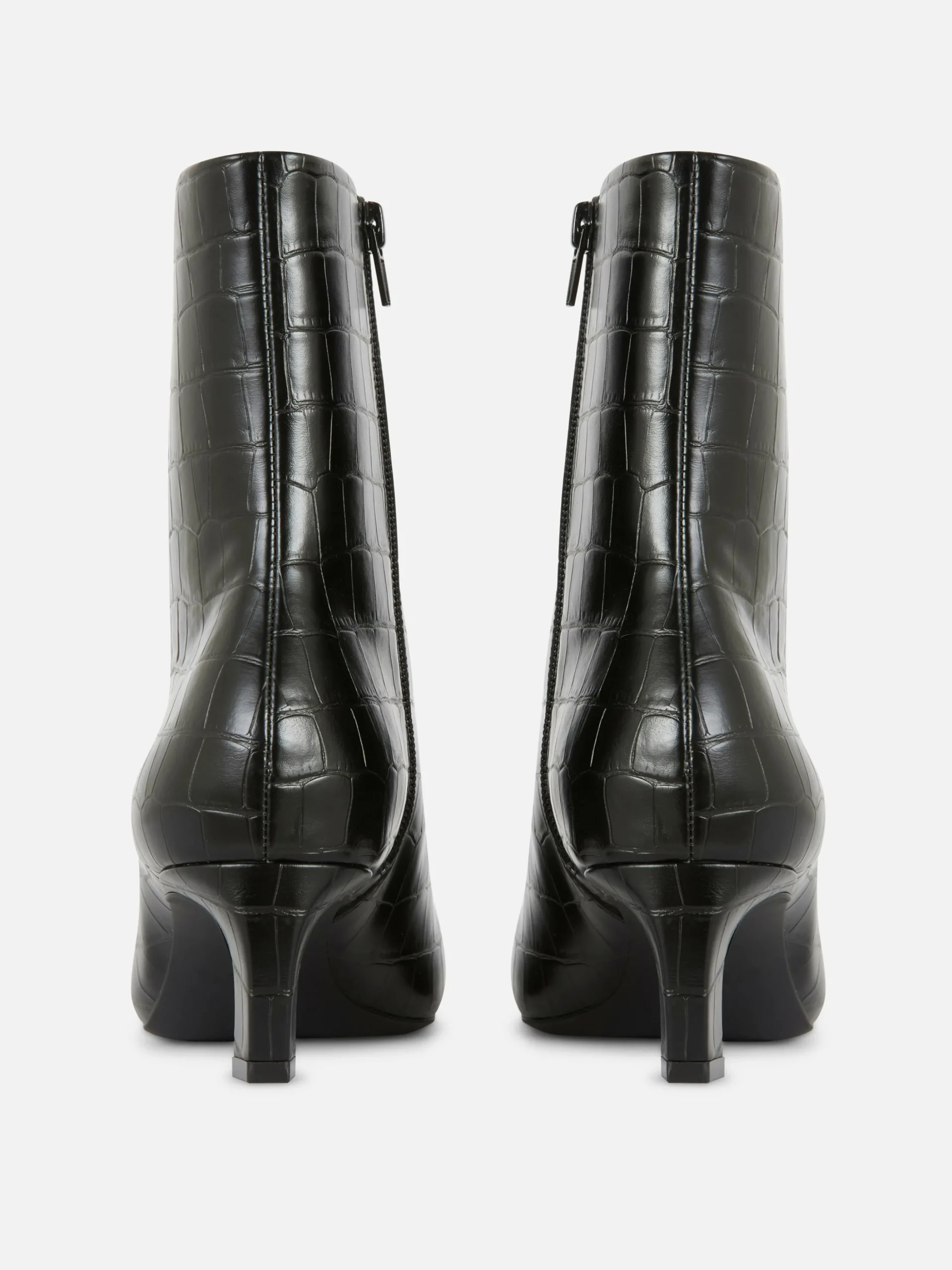 Botins Salto Biqueira Quadrada