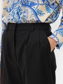 Calças Chino Corte Perna Larga