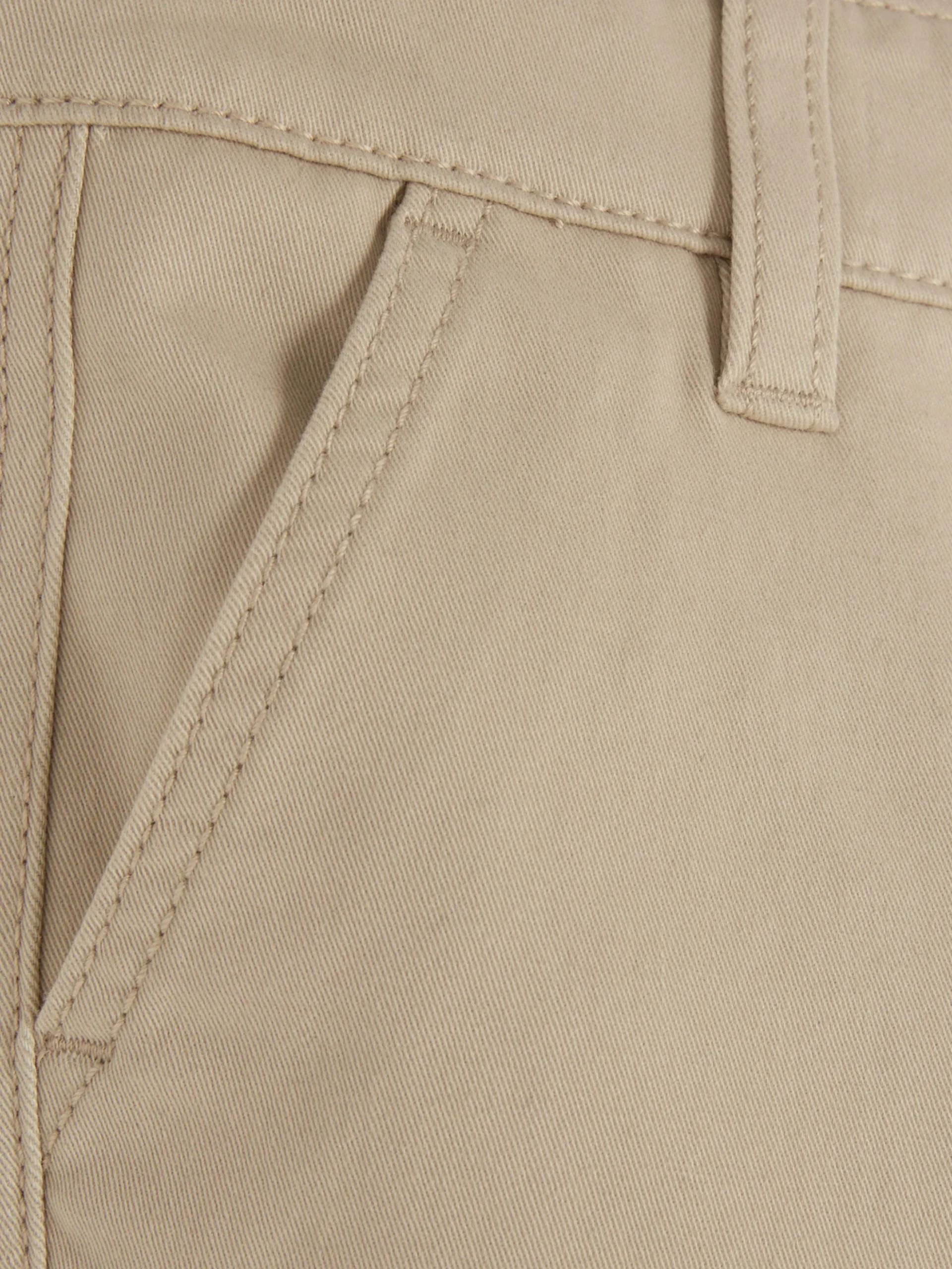 Calças Chino Corte Regular