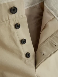 Calças Chino Elásticas Corte Perna Direita