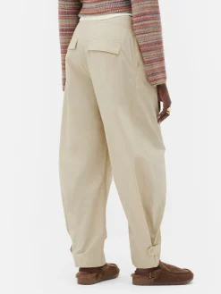 Calças Corte Barrel Utilitárias Rita Ora