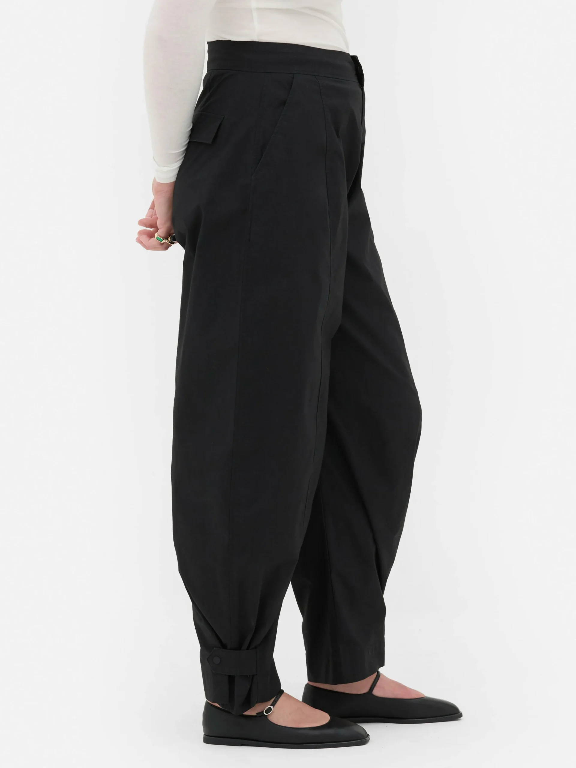 Calças Corte Barrel Utilitárias Rita Ora