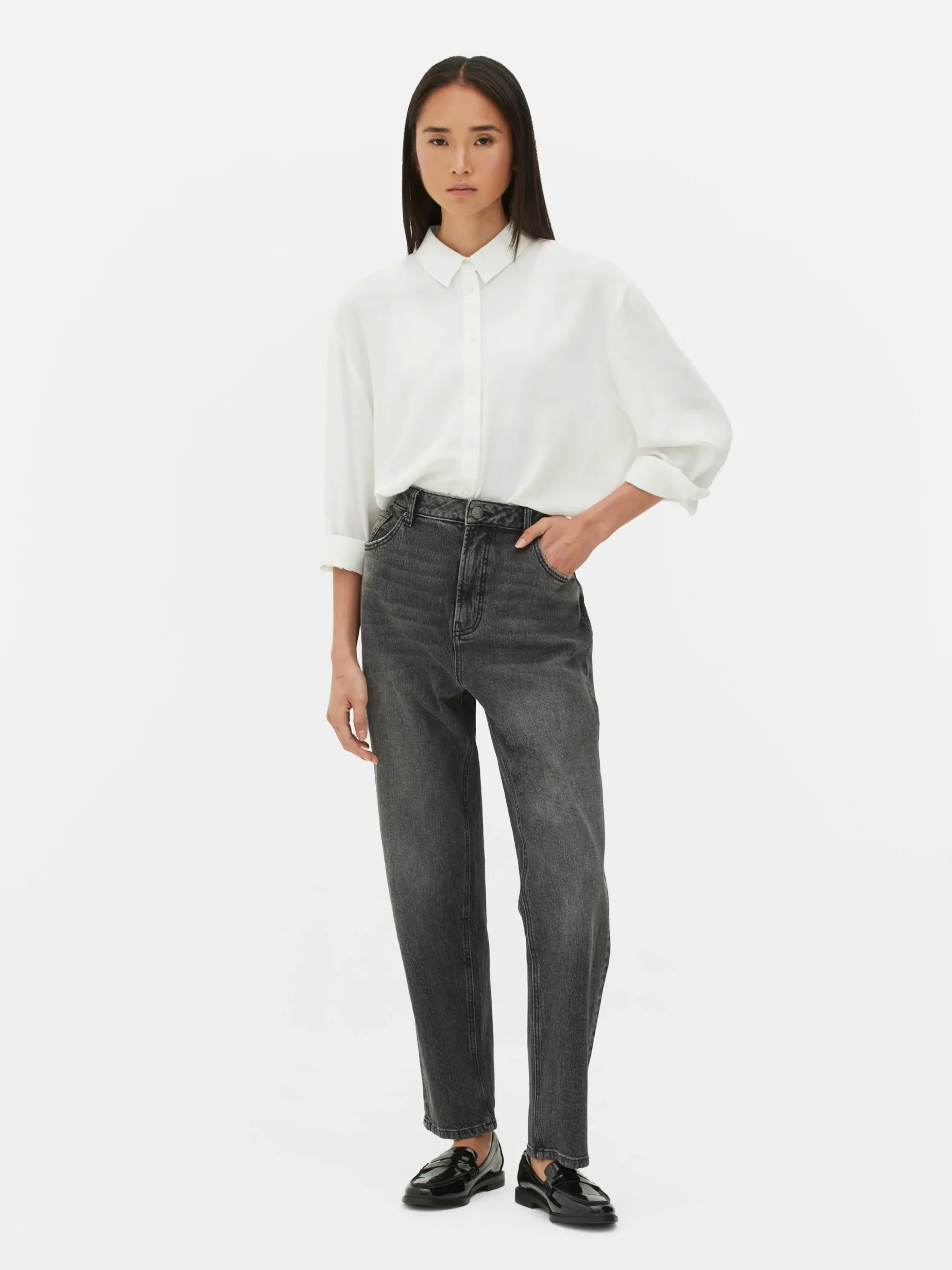 Calças Ganga Corte Perna Direita Justa