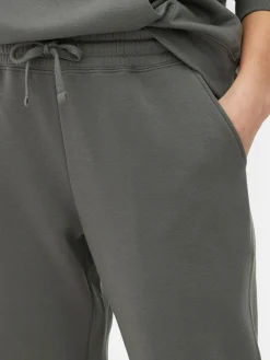 Calças Treino Básicas Corte Regular