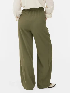 Calças Treino Corte Perna Larga Básicas