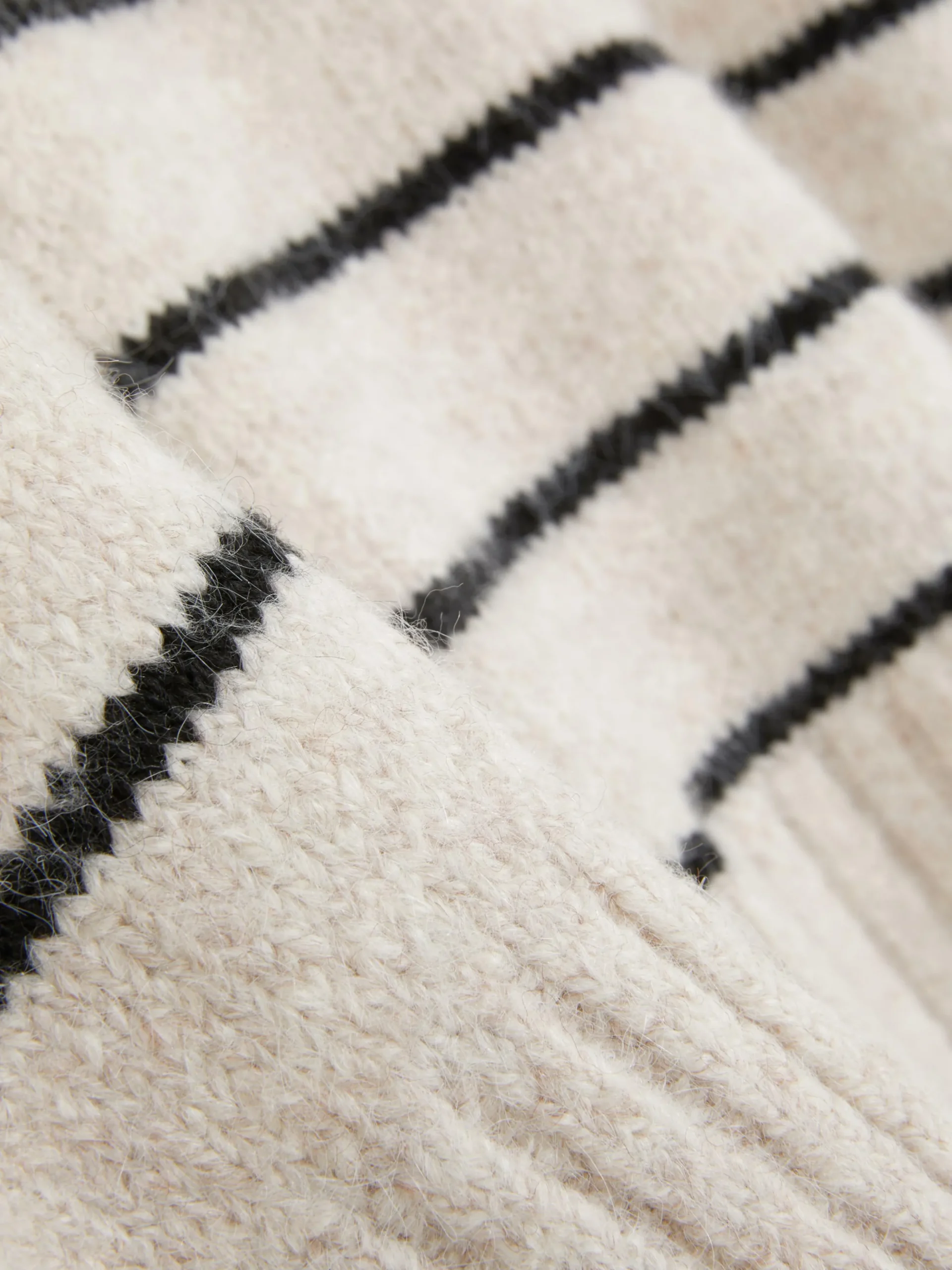 Camisola Corte Folgado Riscas