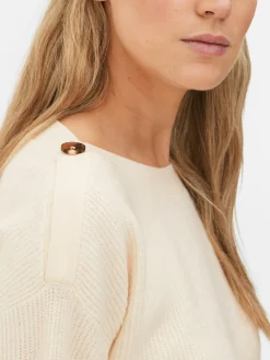 Camisola Gola Barco Botão Ombro