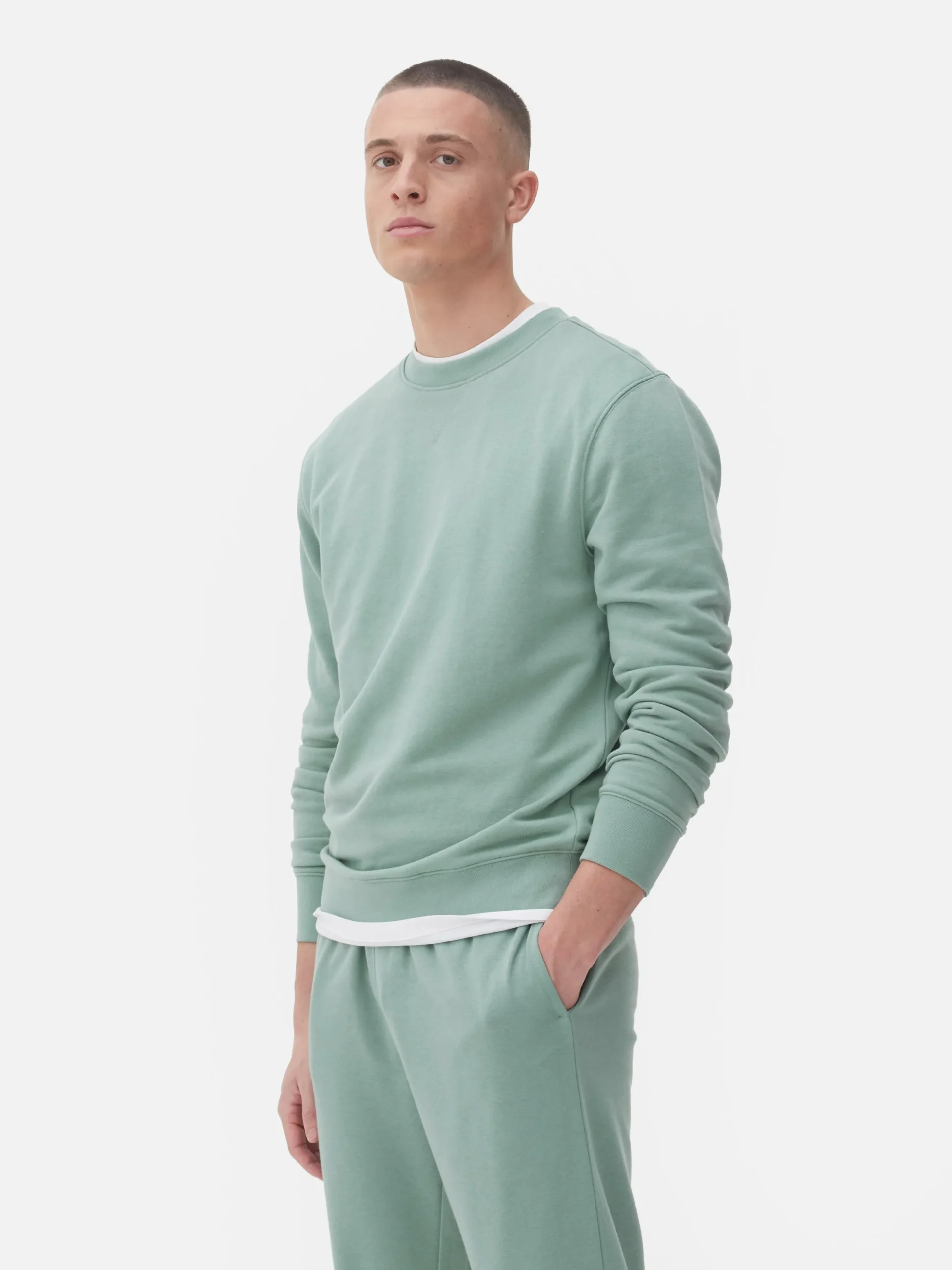 Camisola Gola Redonda Clássica