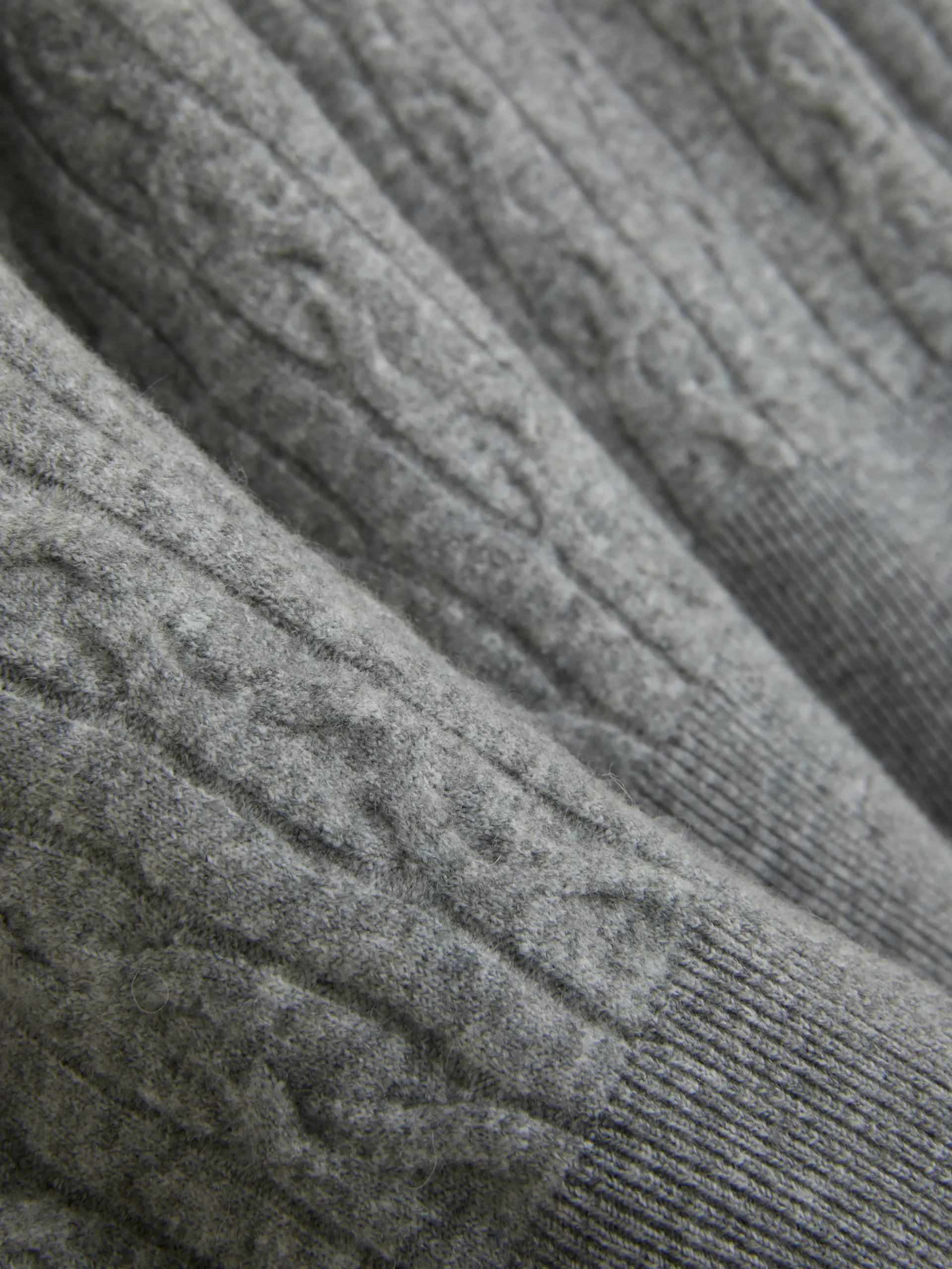 Camisola Malha Entrançada Colarinho