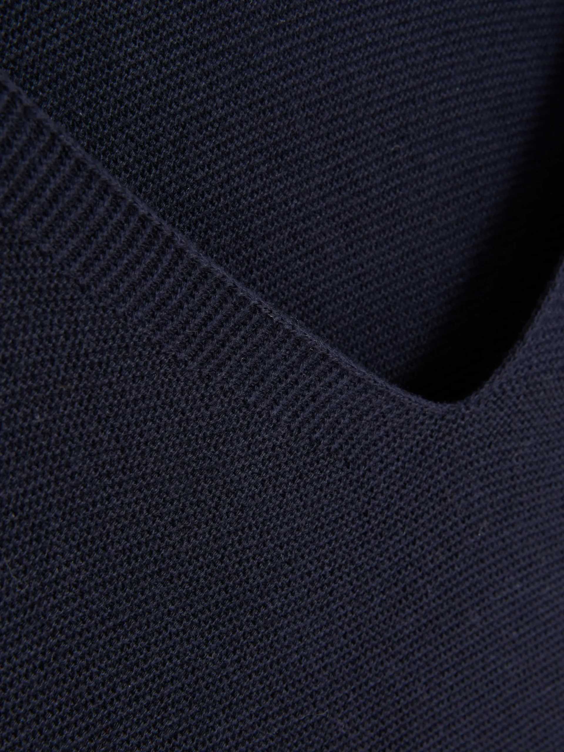 Camisola Manga Comprida Decote Barco