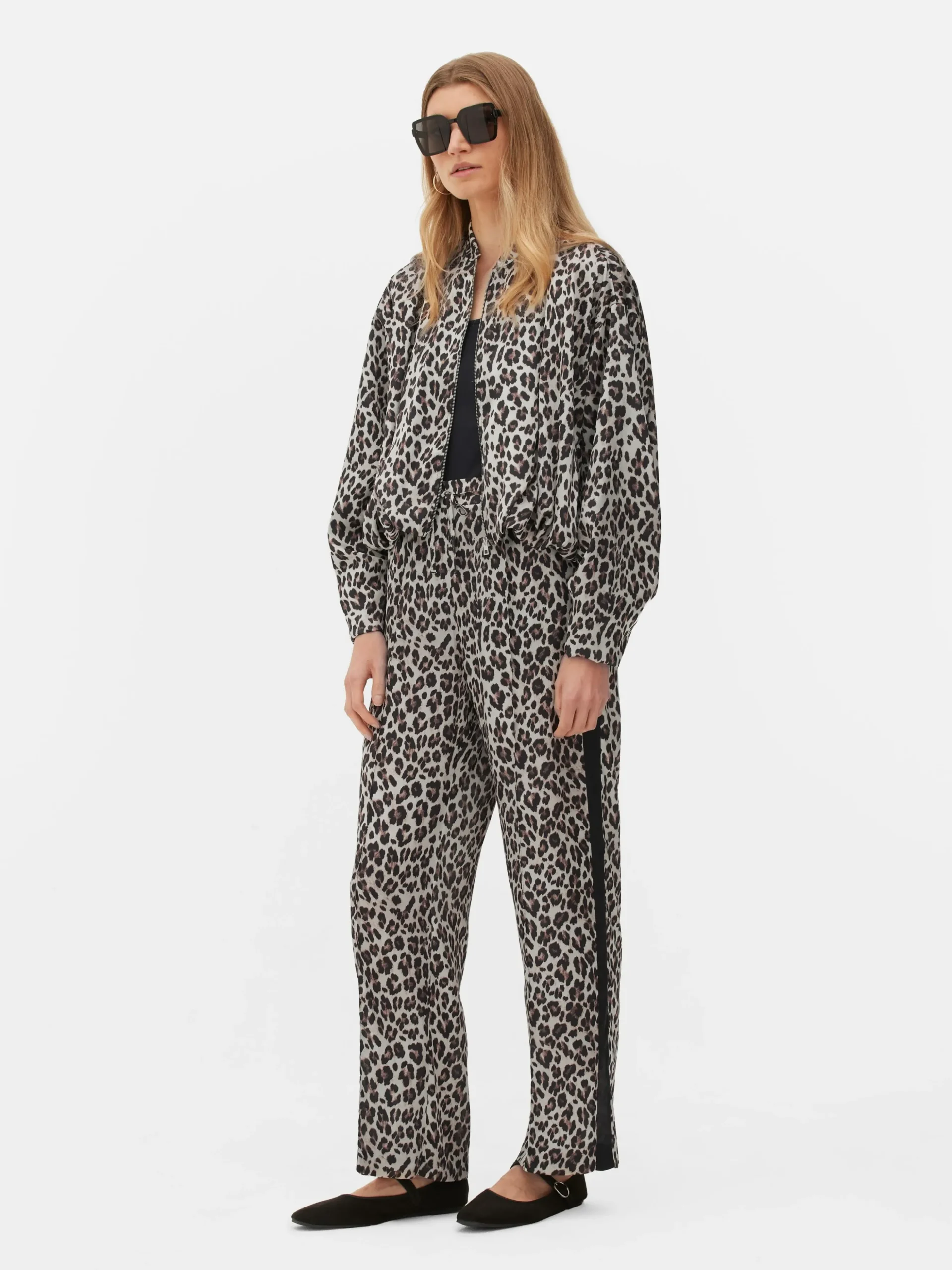 Casaco Bomber Estampado Leopardo