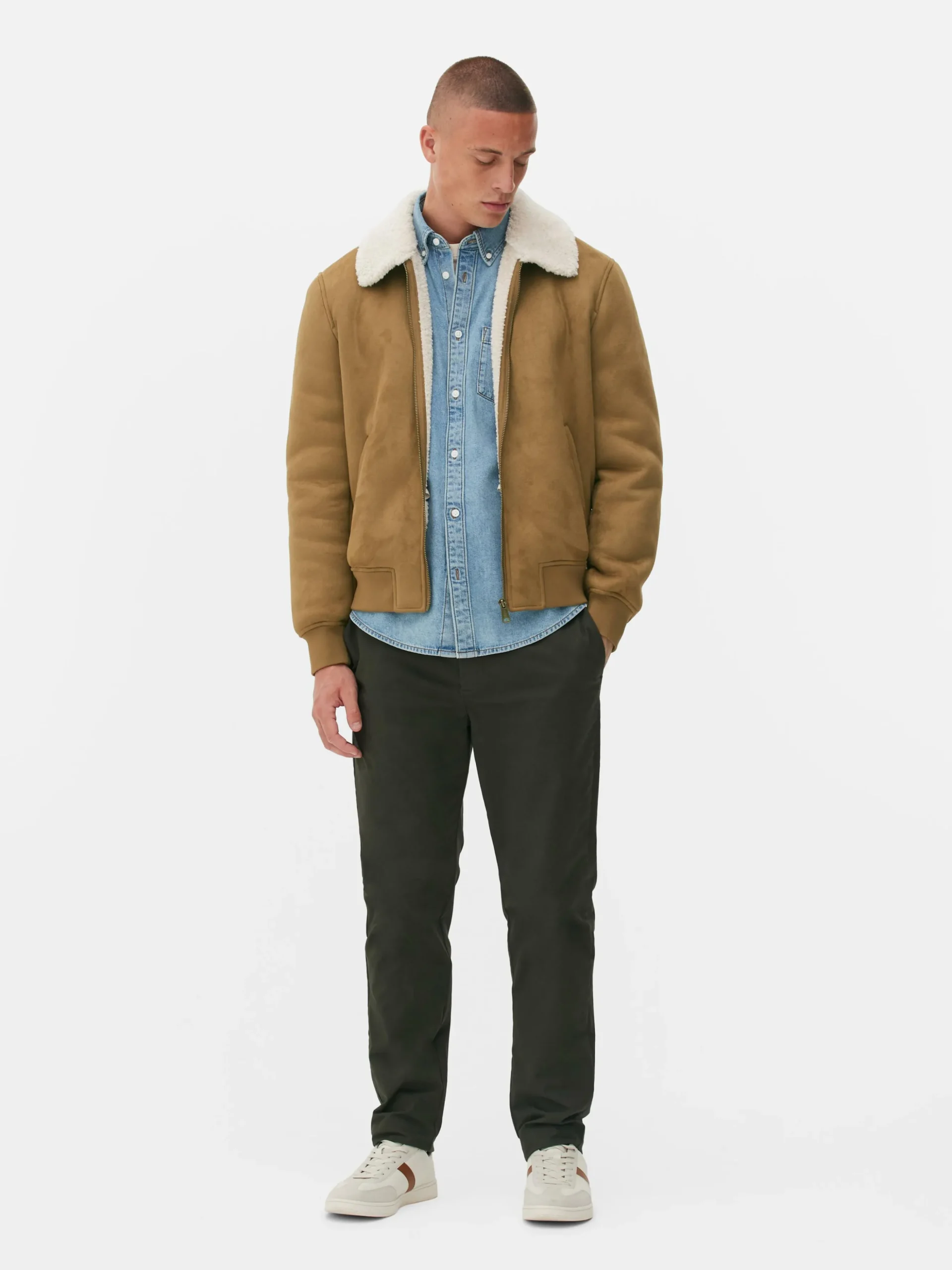 Casaco Imitação Camurça Colarinho Pelo Sintético