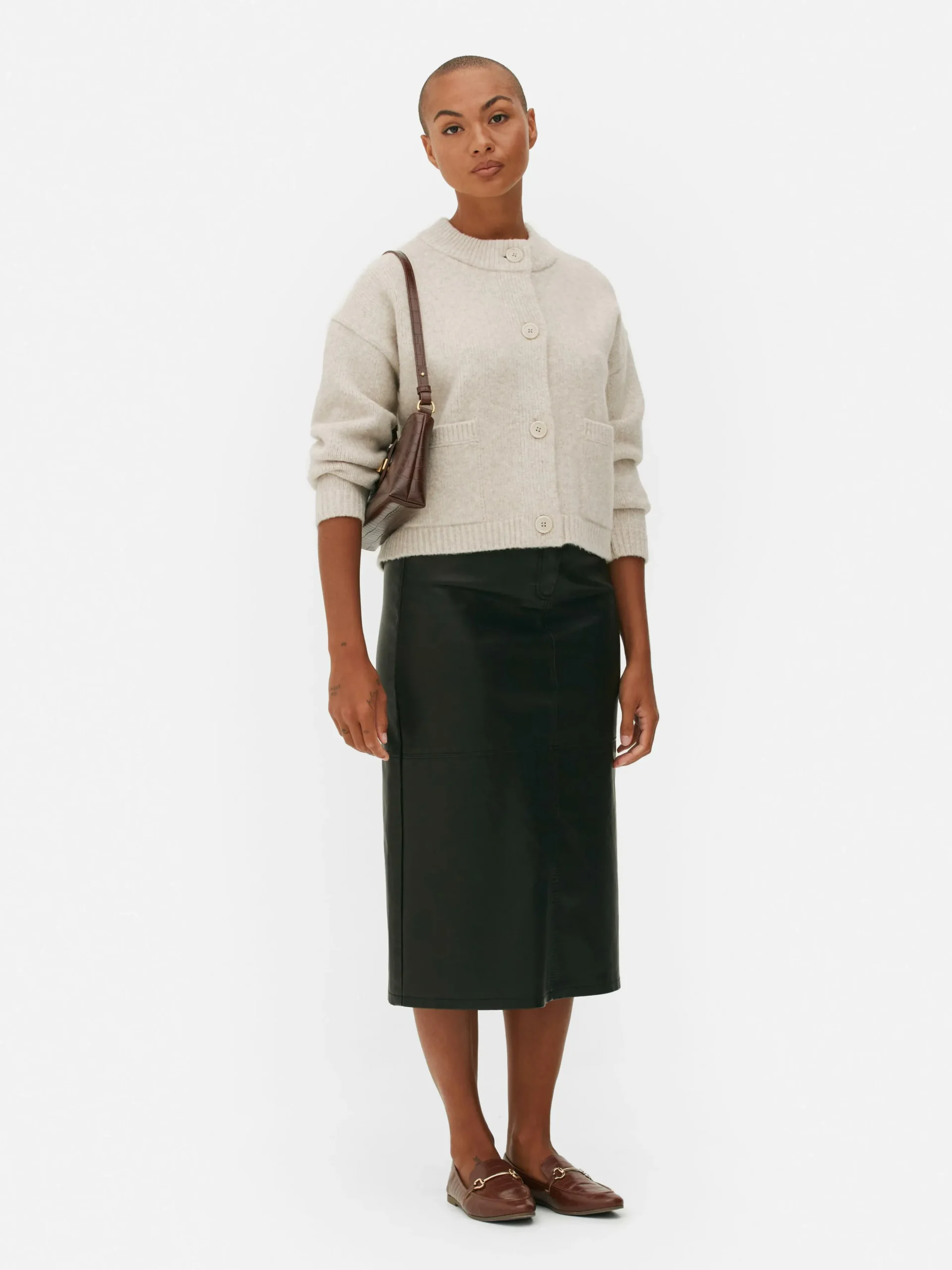 Casaco Malha Folgado Botões Frente