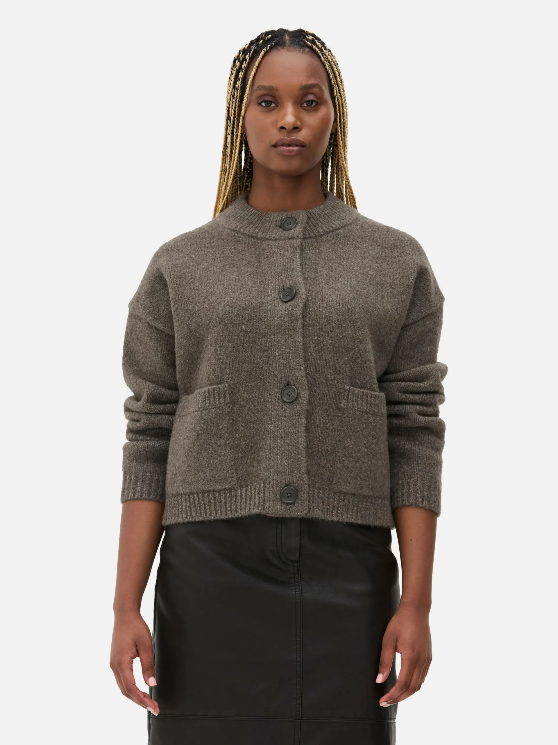 Casaco Malha Folgado Botões Frente