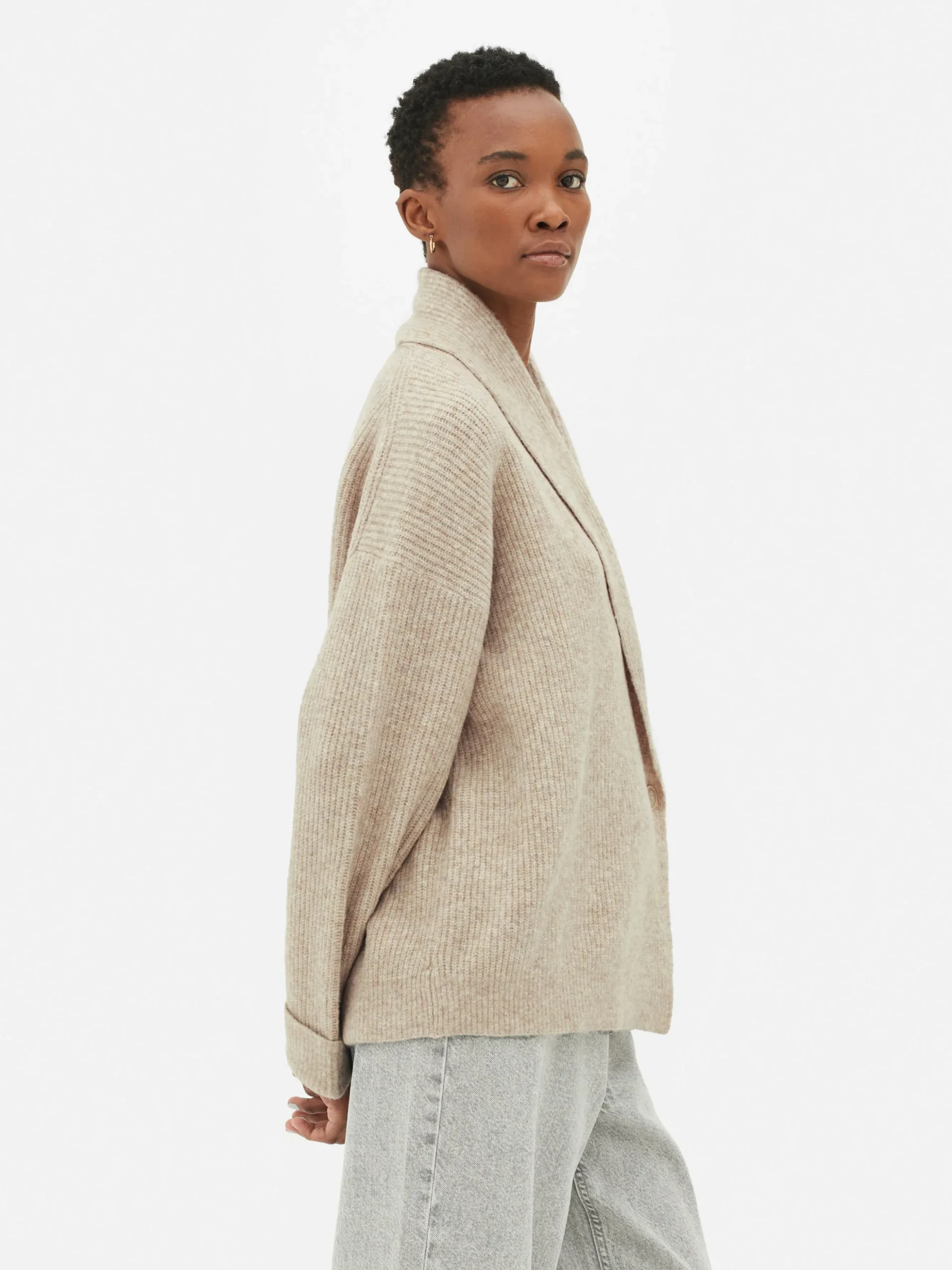 Casaco Malha Traçado Botões Xaile