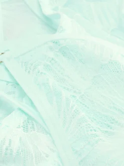 Conjunto Sutiã Renda Não Almofadado/tanga Fio Dental