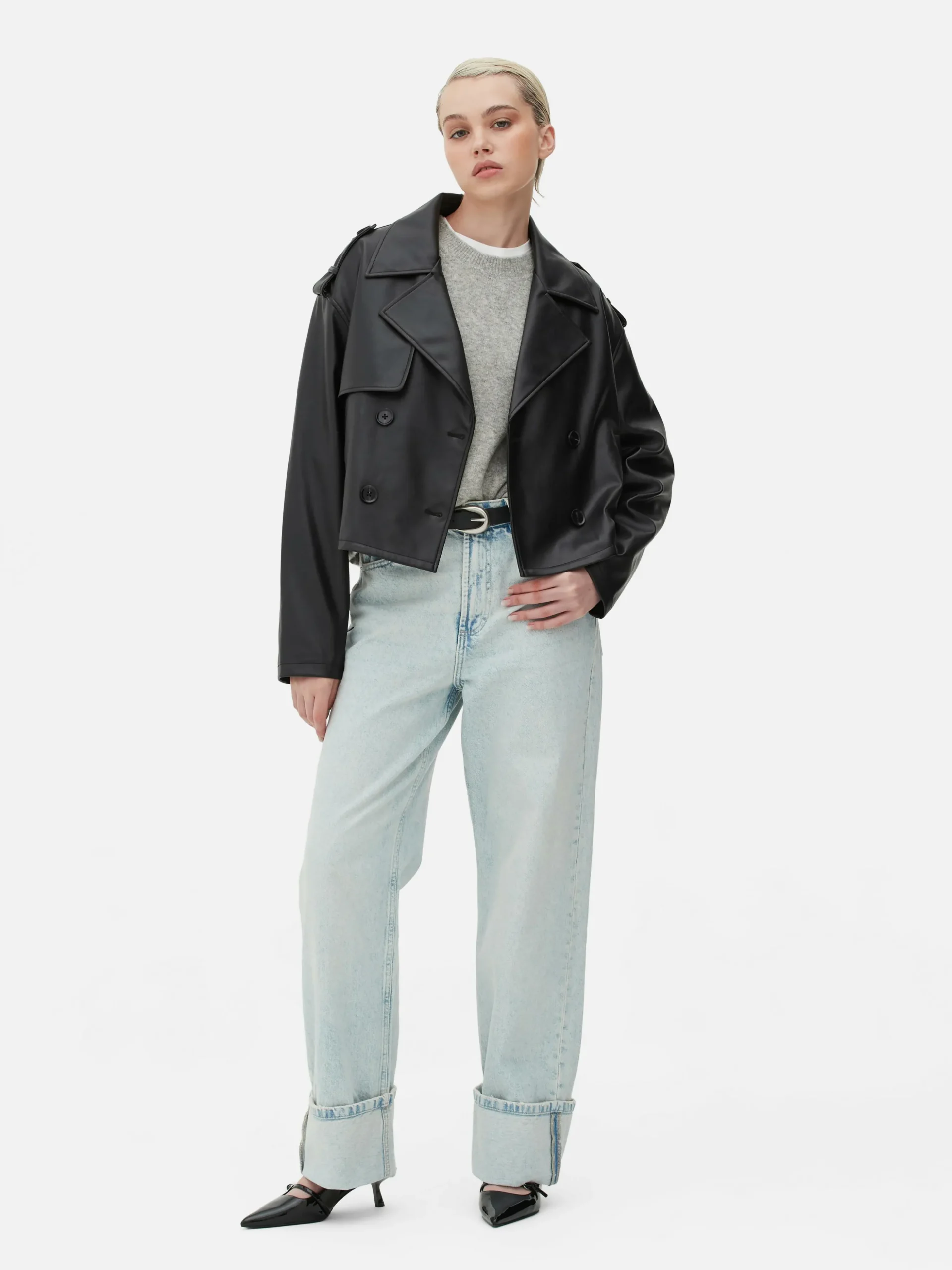 Gabardina Curta Imitação Pele