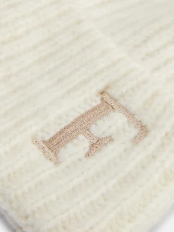 Gorro Pompom Iniciais Bordadas