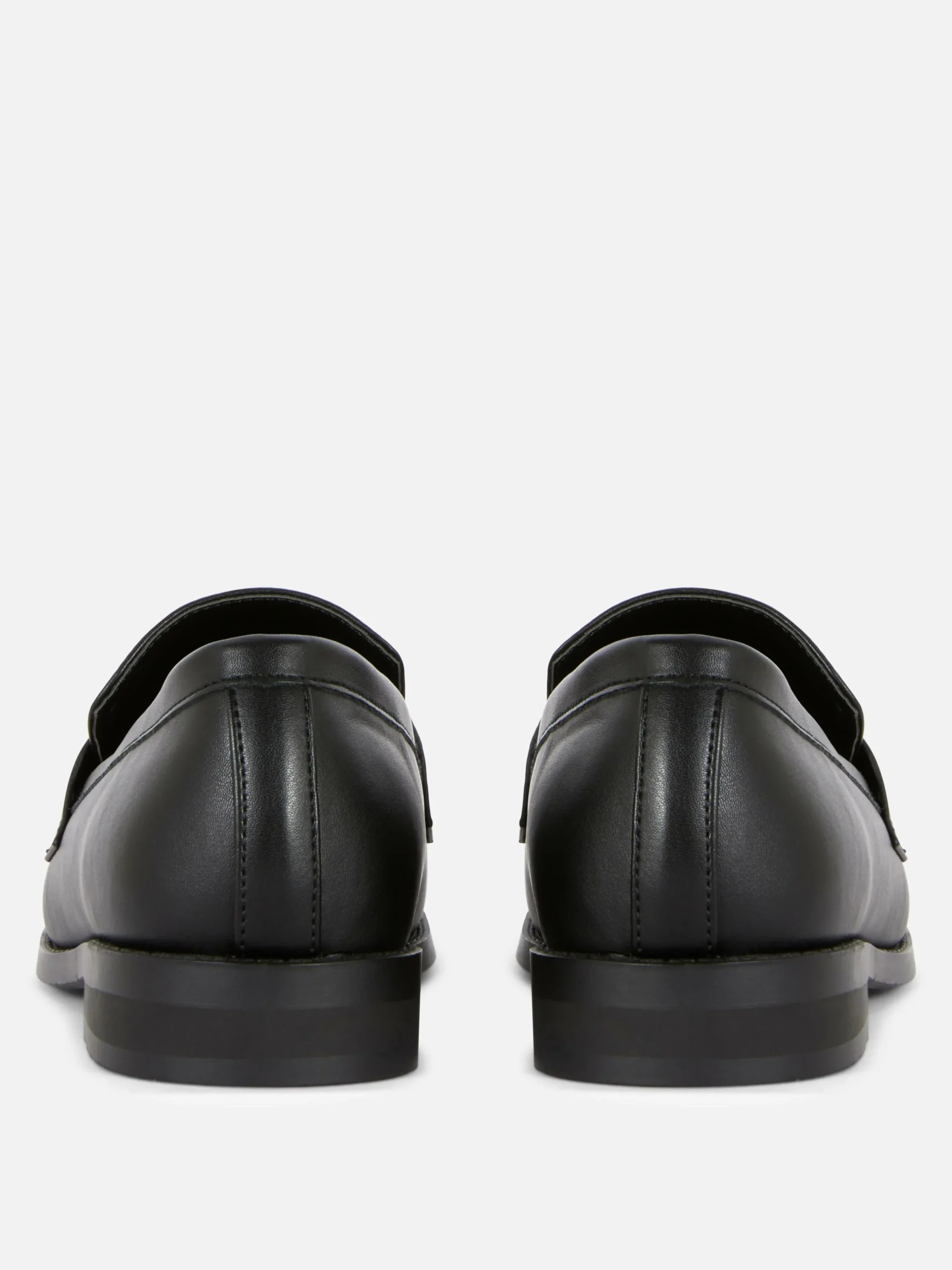 Loafers Fivelas Franjas