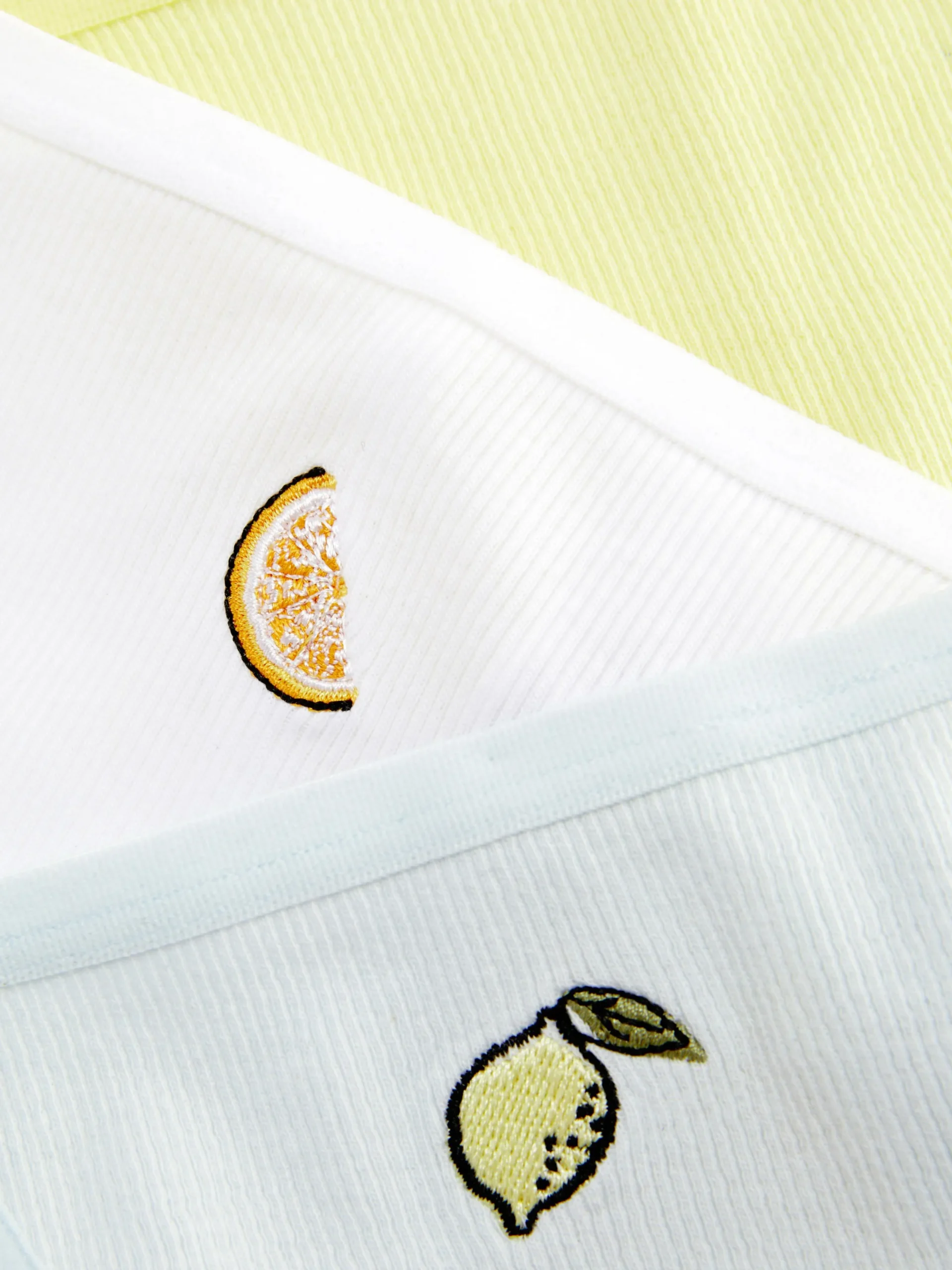 Pack 3 Tangas Fio Dental Bordadas