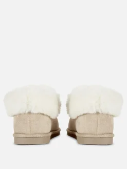 Pantufas Estilo Mocassim Forro Imitação Pelo