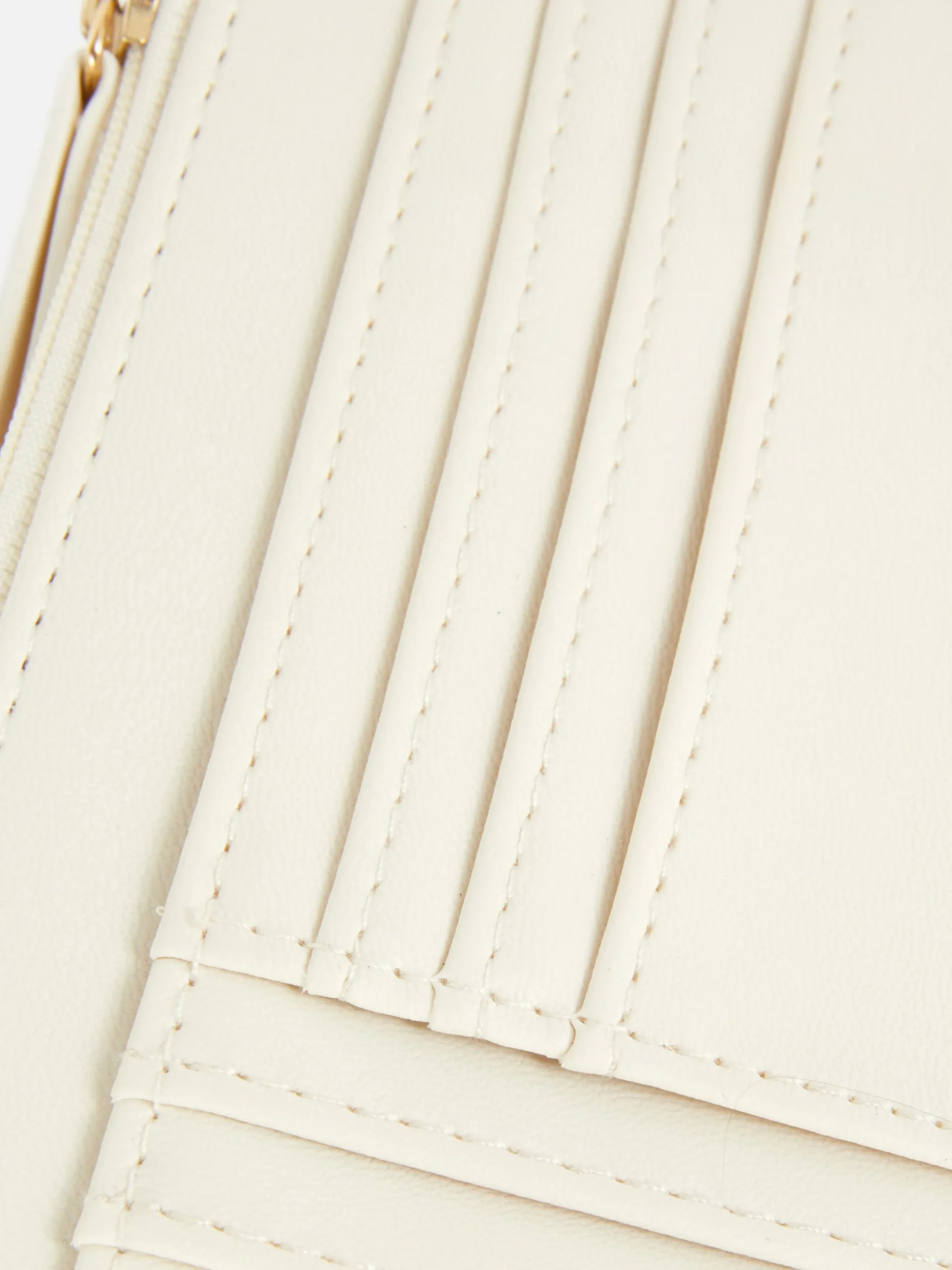 Porta-cartões Acolchoado Inicial