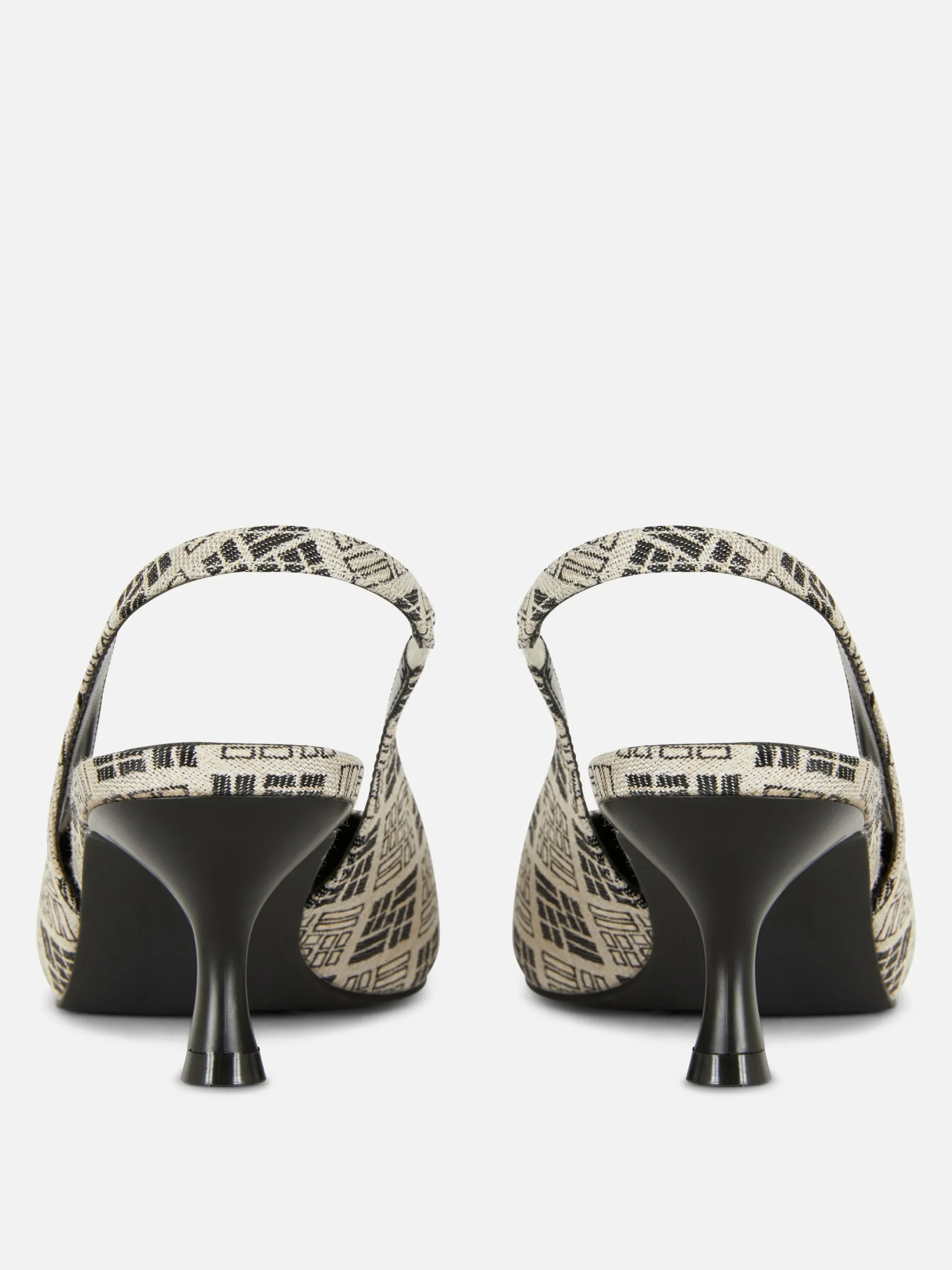 Sapatos Salto Médio Fecho Atrás Padrão Geométrico