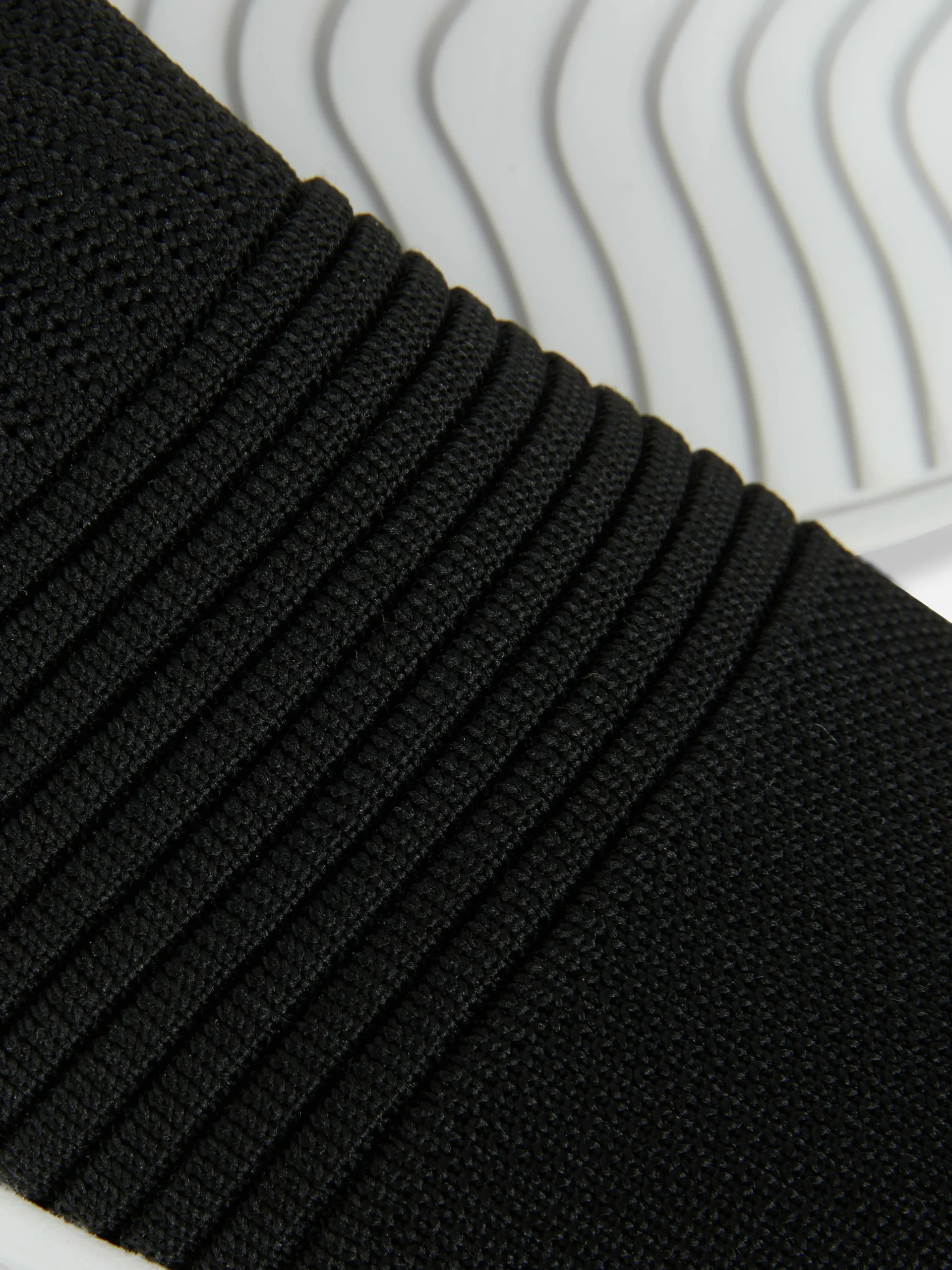 Ténis Canelados Malha