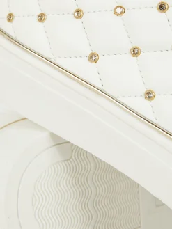 Ténis Sola Grossa Tachas Brilhantes