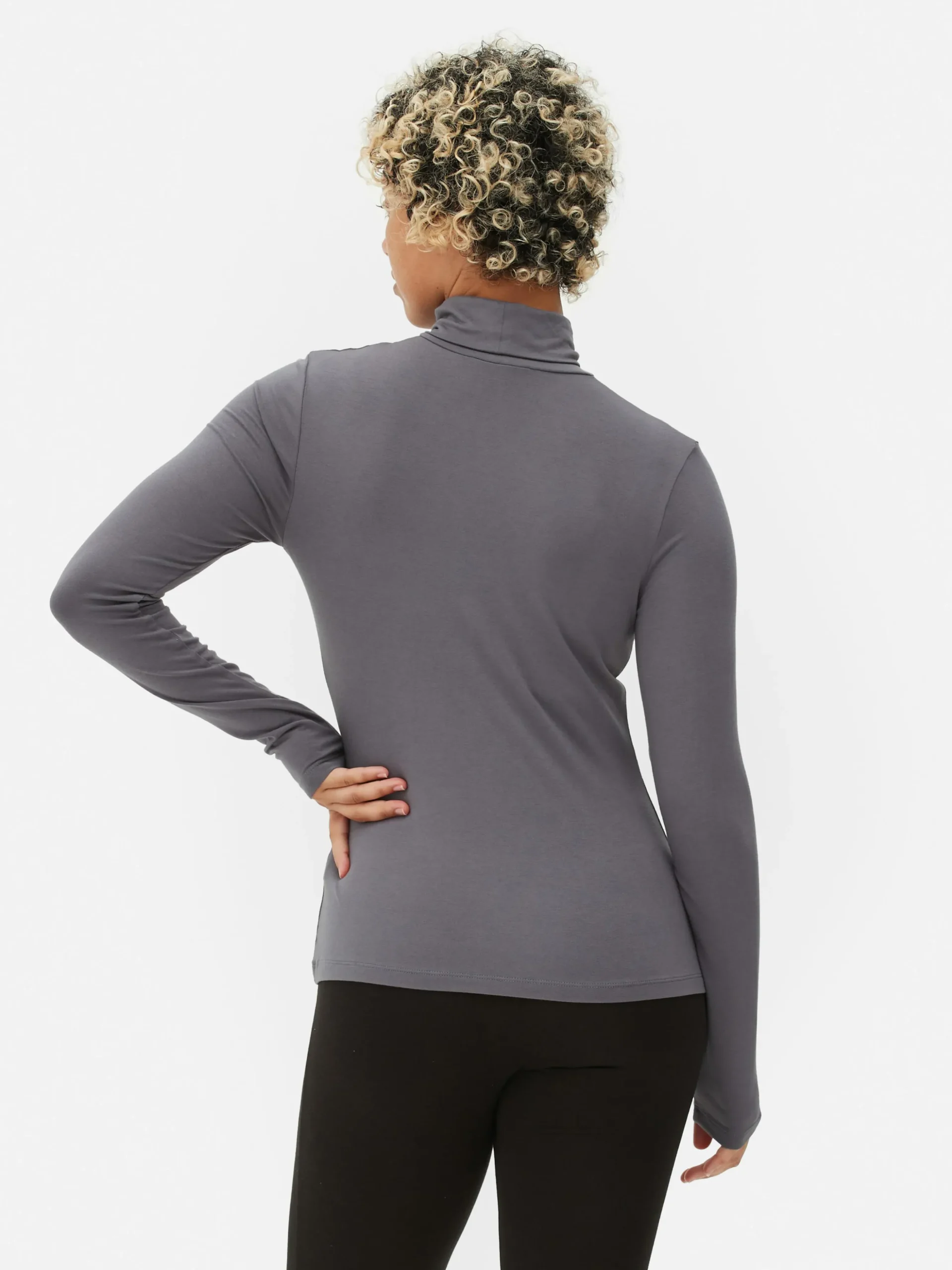 Top Manga Comprida Gola Alta