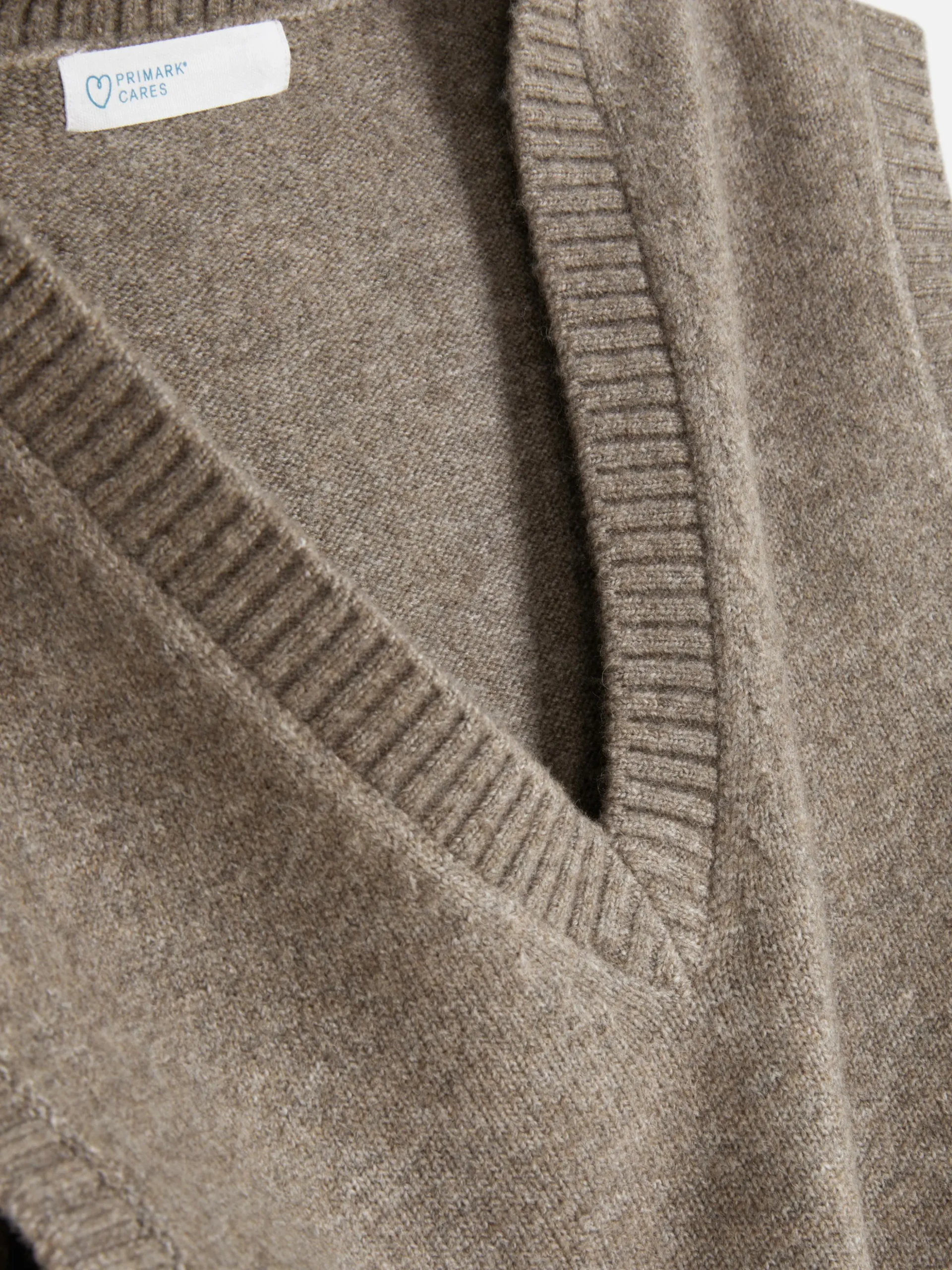 Top S/ Mangas Malha Decote V