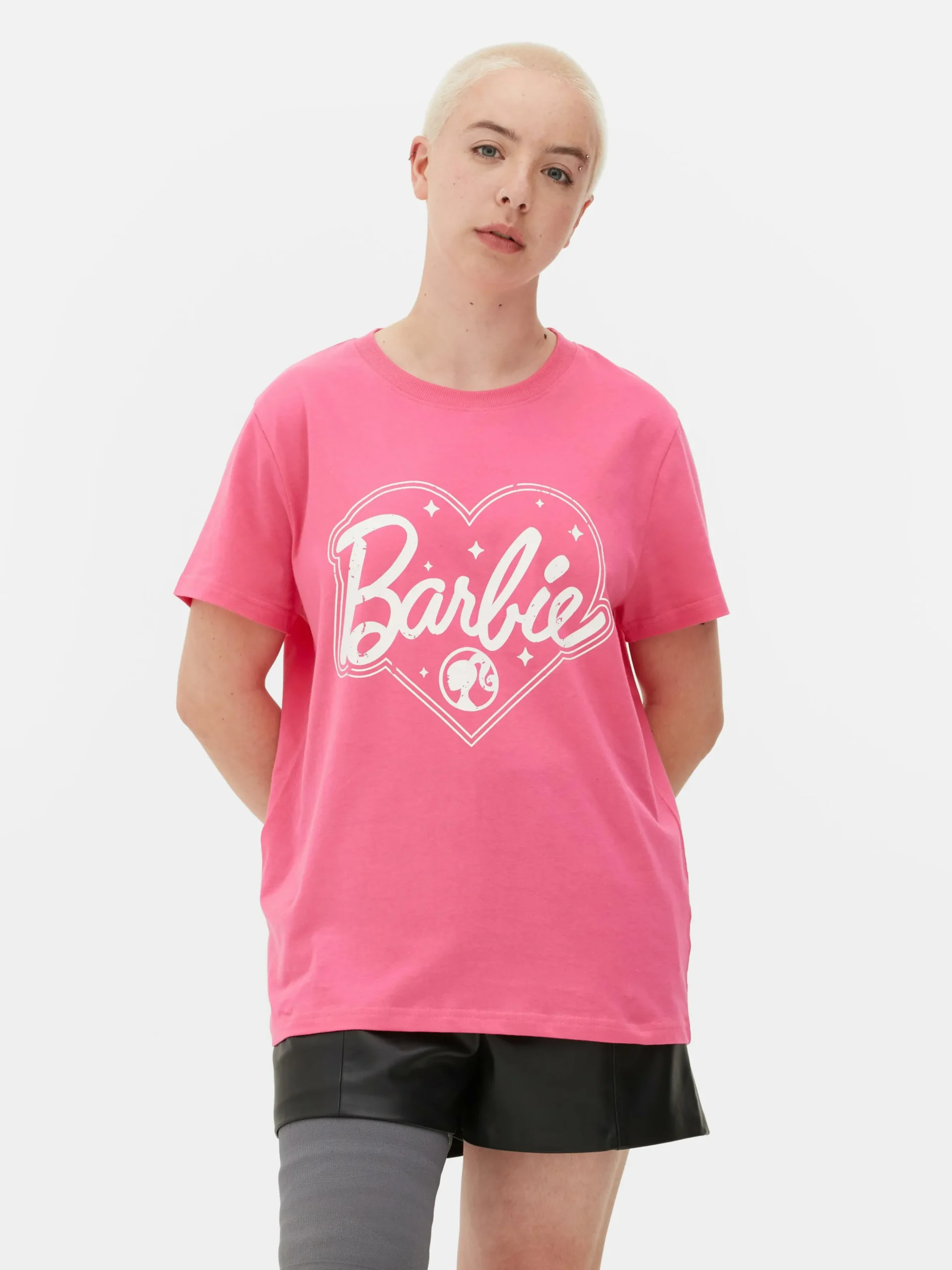 T-shirt Gráfica Barbie