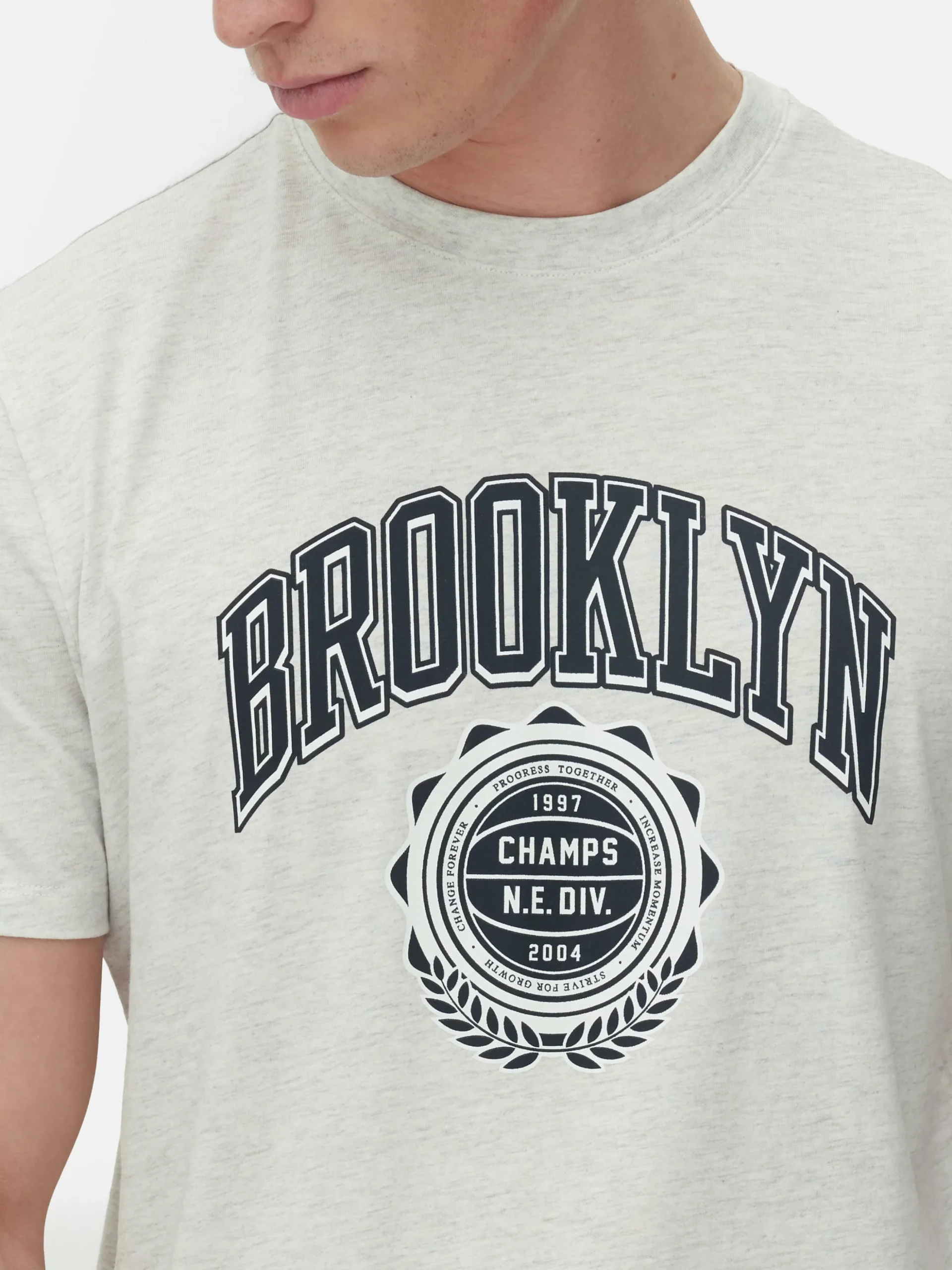 T-shirt Manga Curta Brooklyn