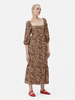 Vestido Midi Decote Quadrado Leopardo