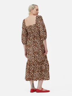 Vestido Midi Decote Quadrado Leopardo